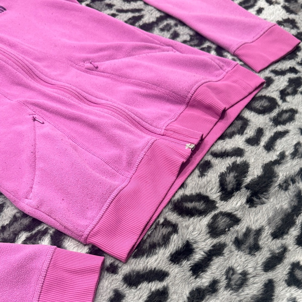 The North Face Magenta Full-Zip Fleece Jacket - Picture 4 of 6